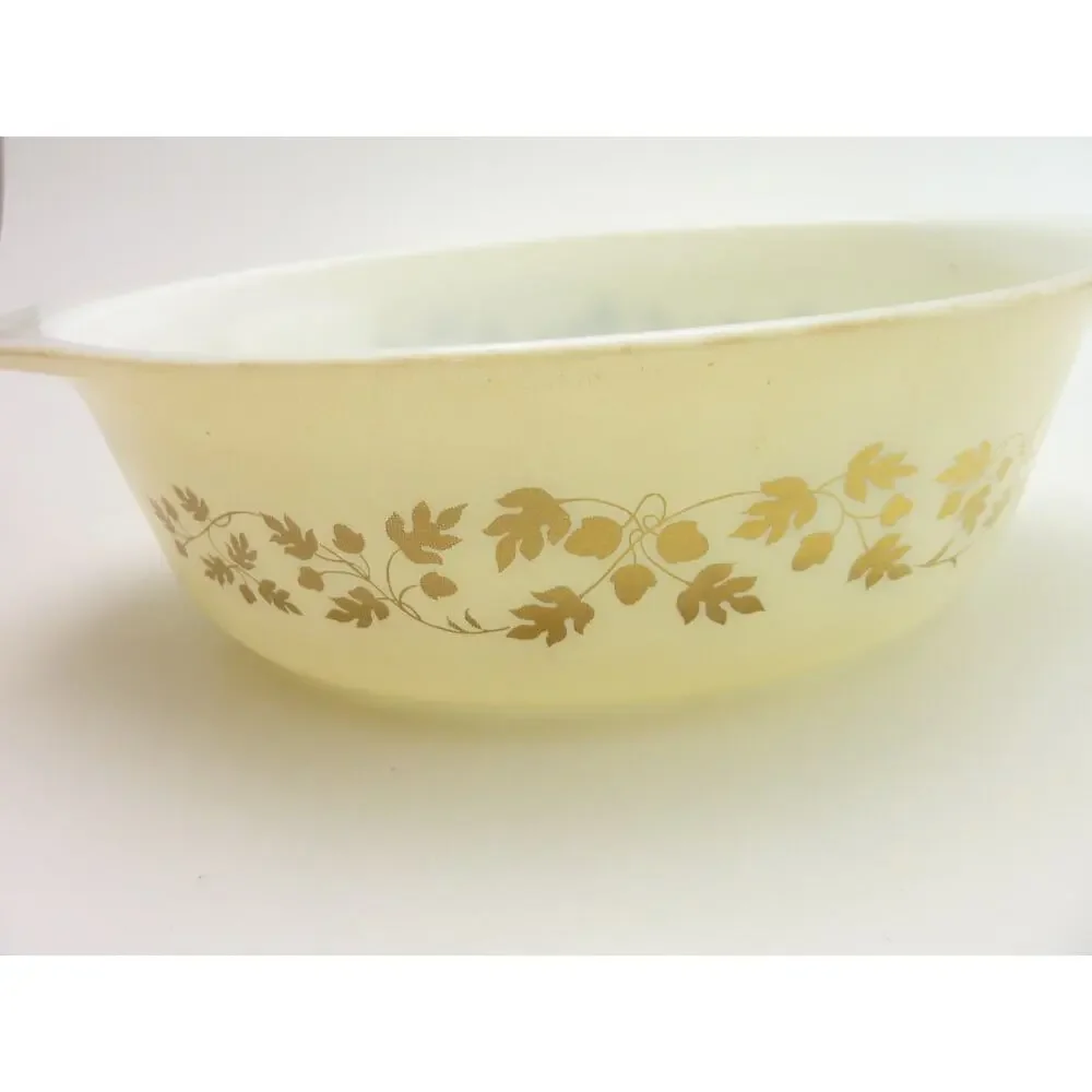 Vintage Pyrex Butterfly Gold Mixing Bowls Casserole White Mustard Floral 70s